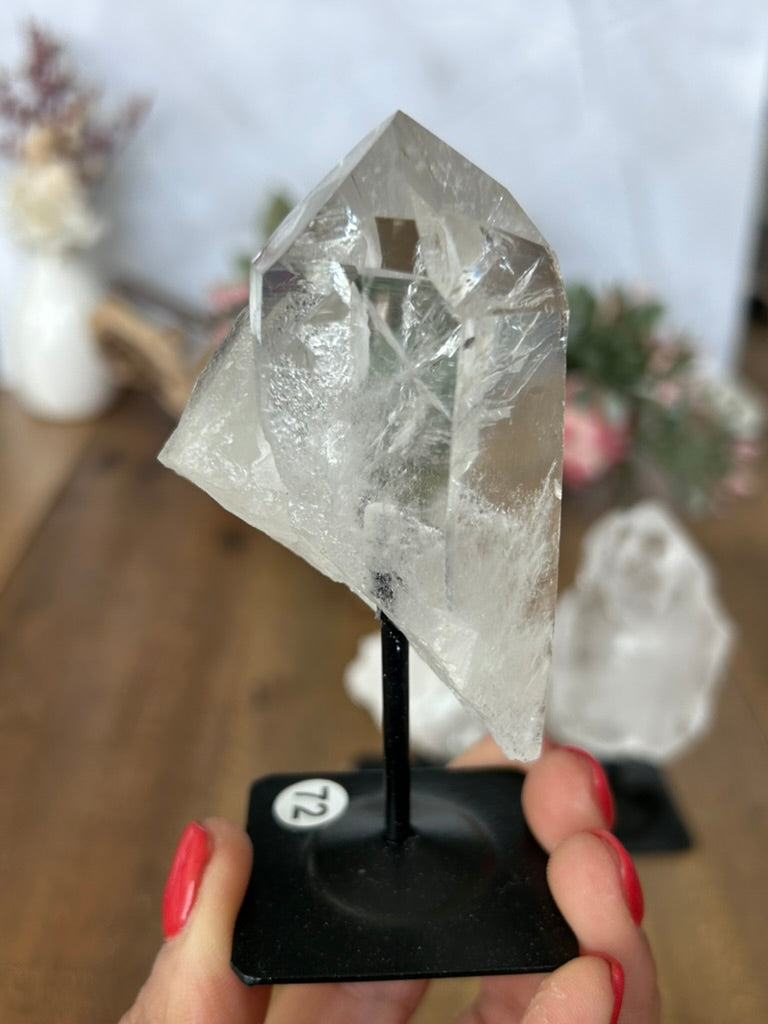 Twin Quartz On Stand 71, 72, 73, 74
