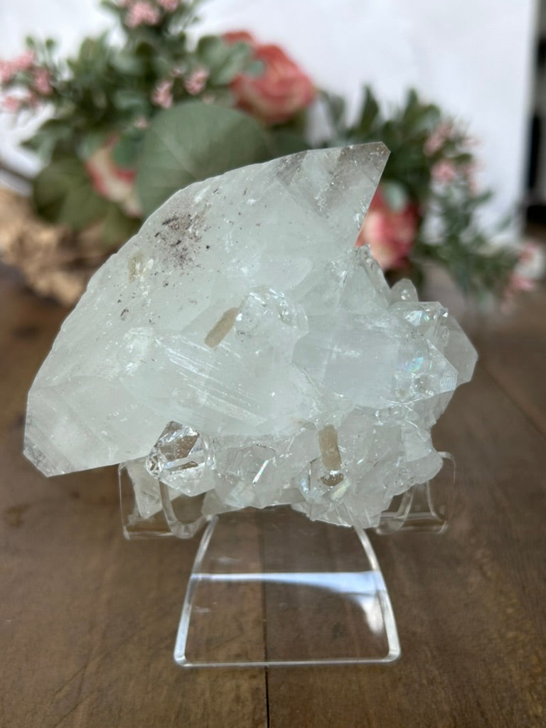 Diamond apophyllite 77