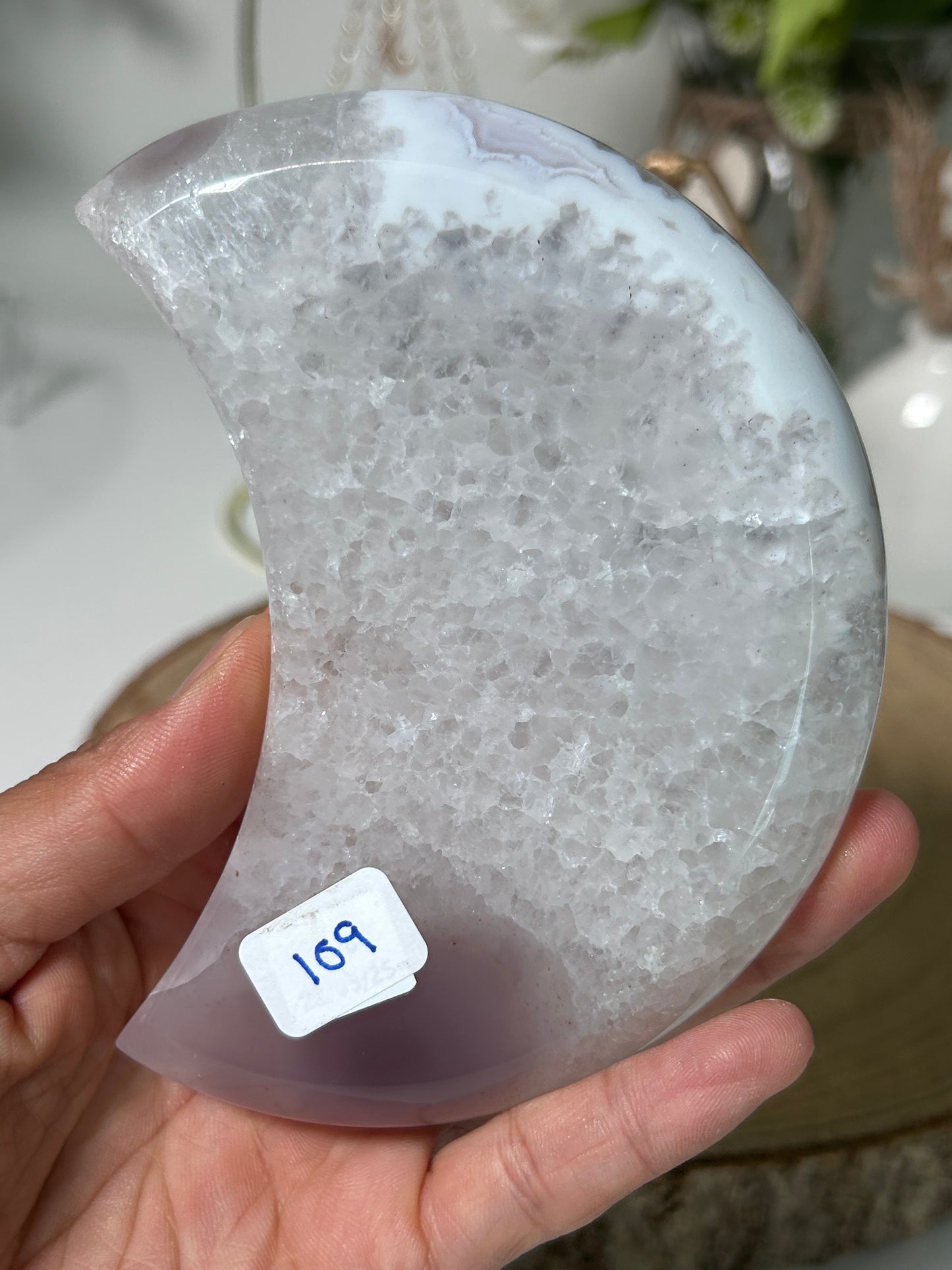Druzy Agate Moon on Stand 109