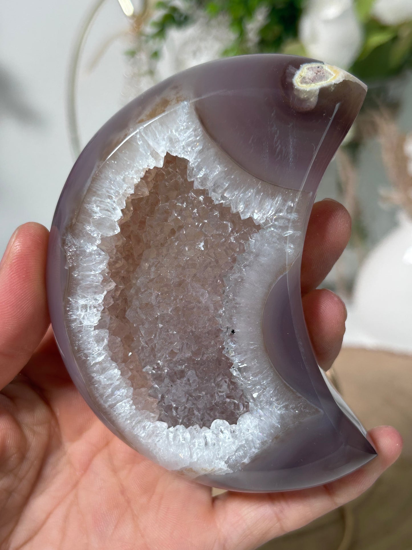 Druzy Agate Moon on Stand 55