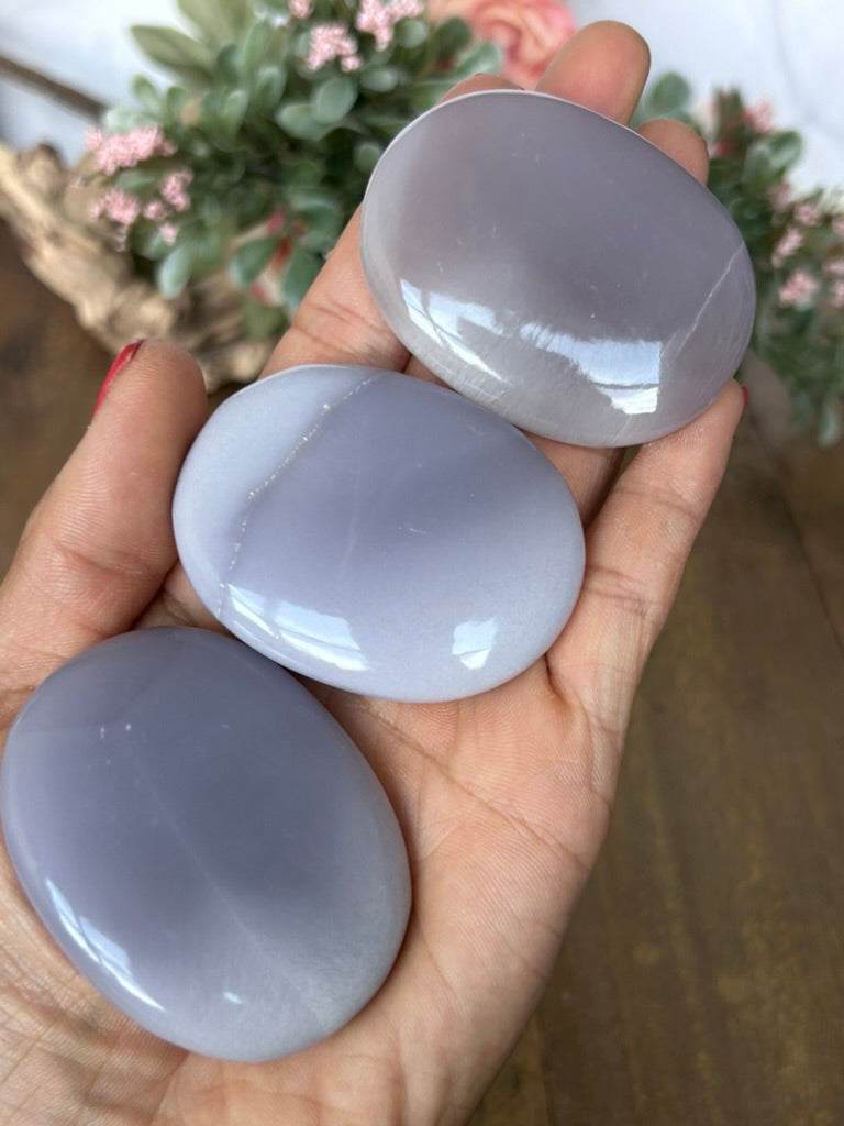 Yttrium Fluorite Palm Stones