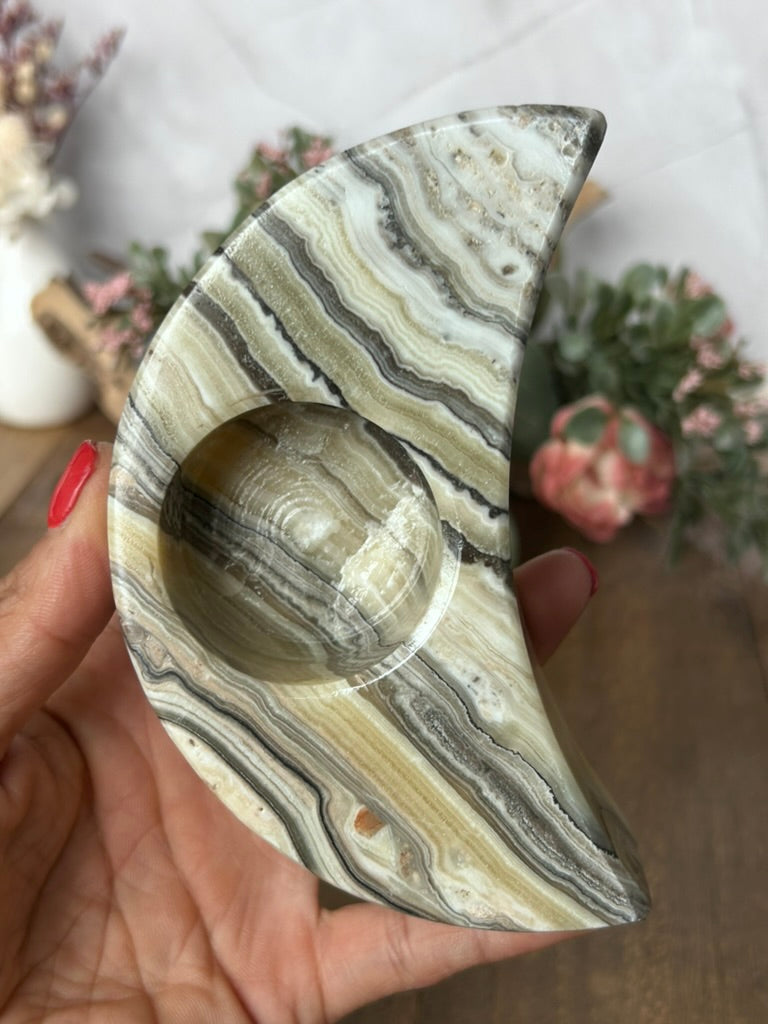 Zebra Calcite Moon Candle Holder 48Y