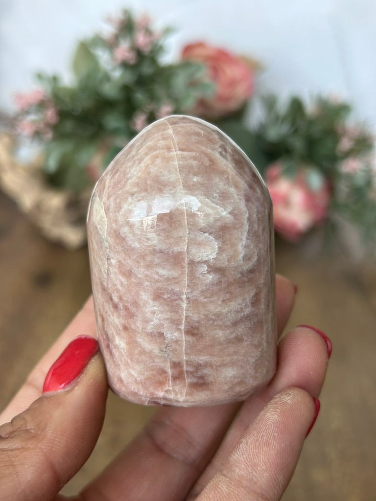 Peach Moonstone Free Form 38
