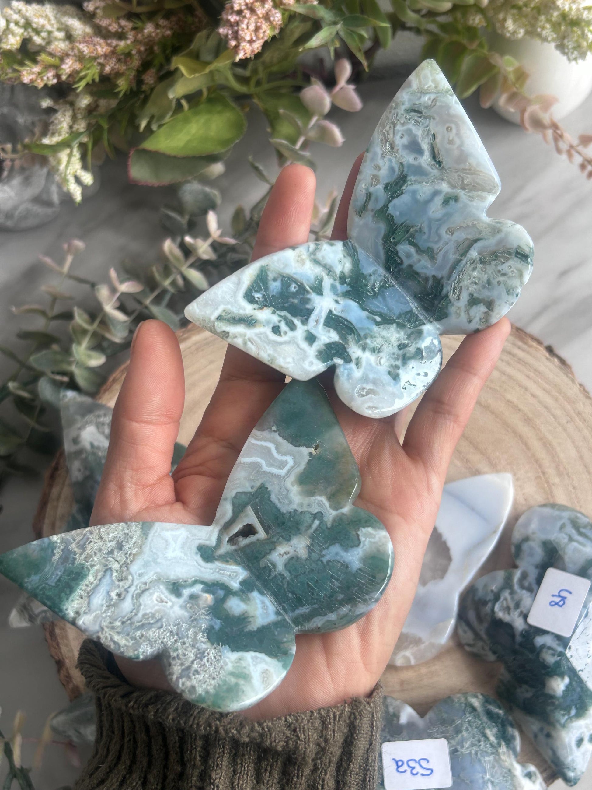 Beautiful Moss Agate 3D Butterfly | Crystal Butterfly | Druzy Moss Agate Carving | Crystal Gift | Healing Crystal | Moss Agate Quartz-Crystal Carvings-Moss Agate