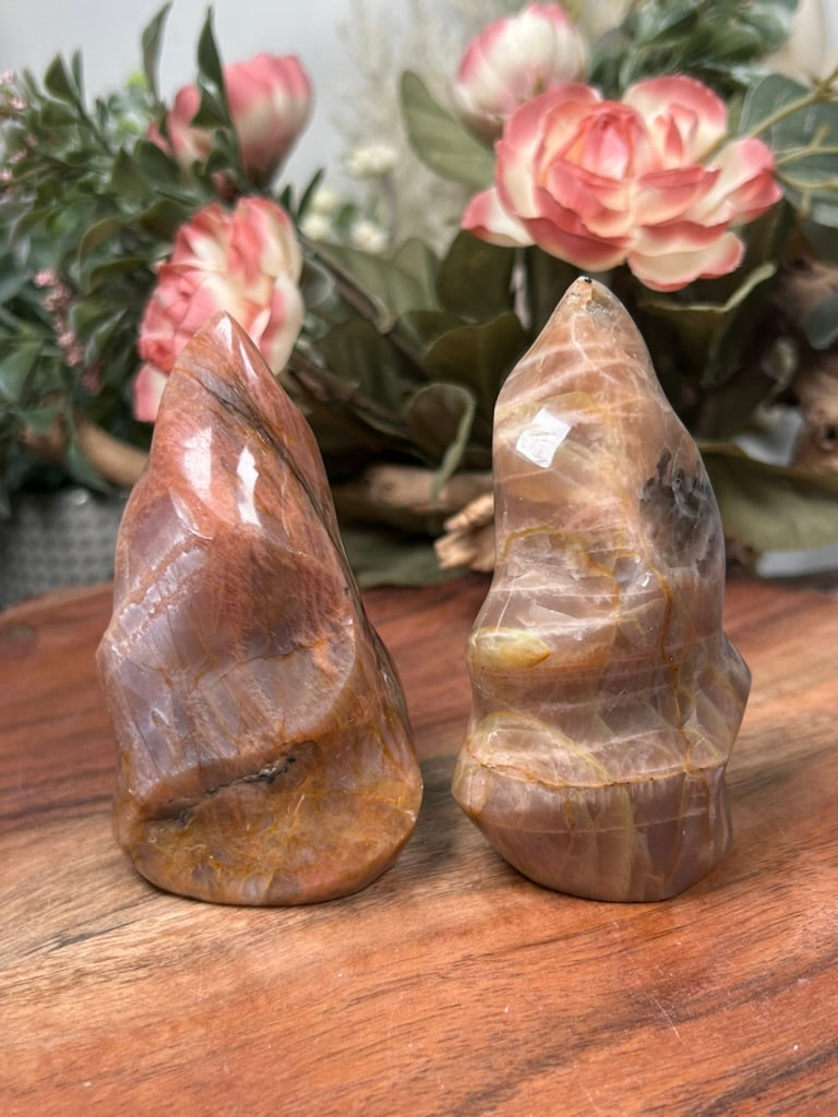 Peach Moonstone Flame