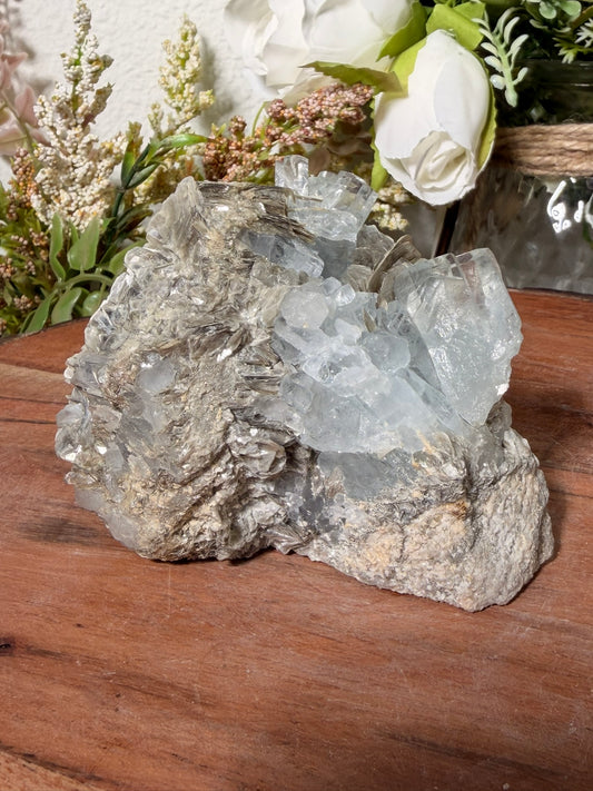 Himalayan Aquamarine on Muscovite 380
