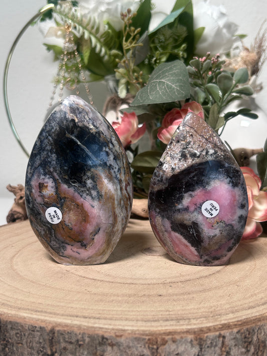 Strawberry Pink Opal Flames 65, 54