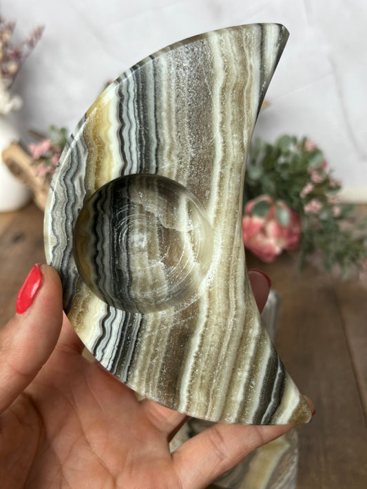Zebra Calcite Moon Candle Holder 48L
