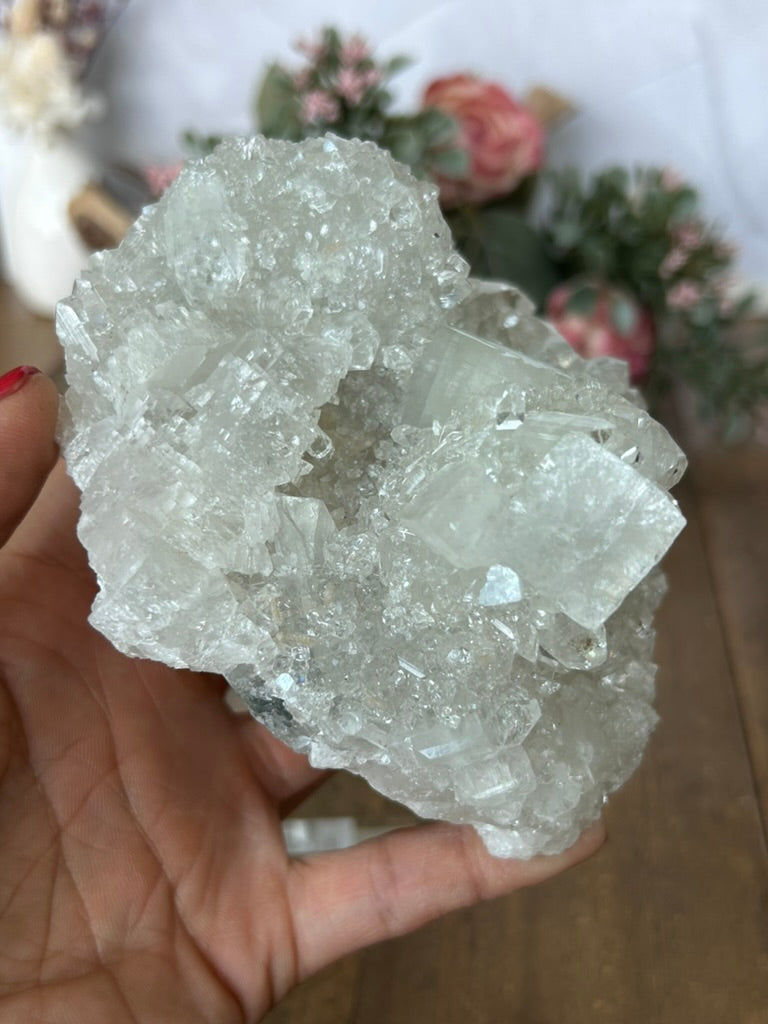 Diamond apophyllite 148