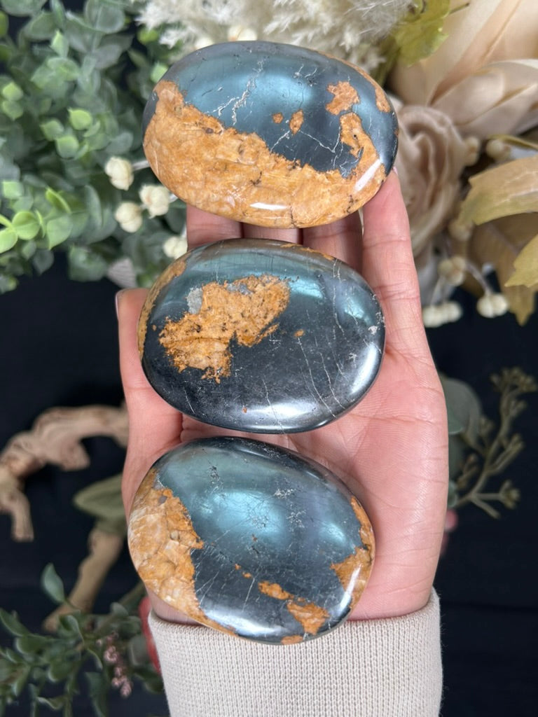Golden Healer Hematite Palm Stone 35, 49, 46