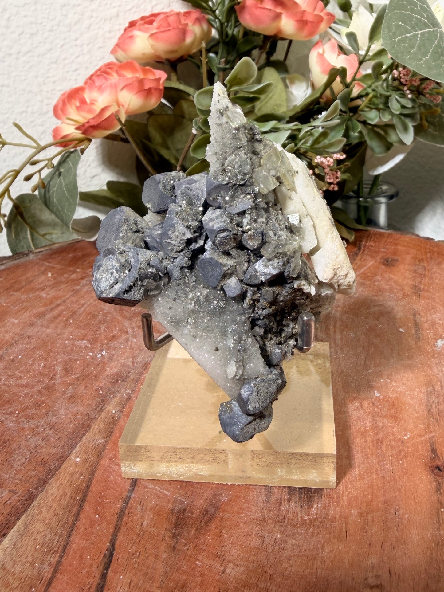 Galena on druzy barite, pyrite