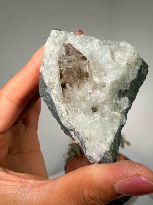 Brandberg Quartz 84