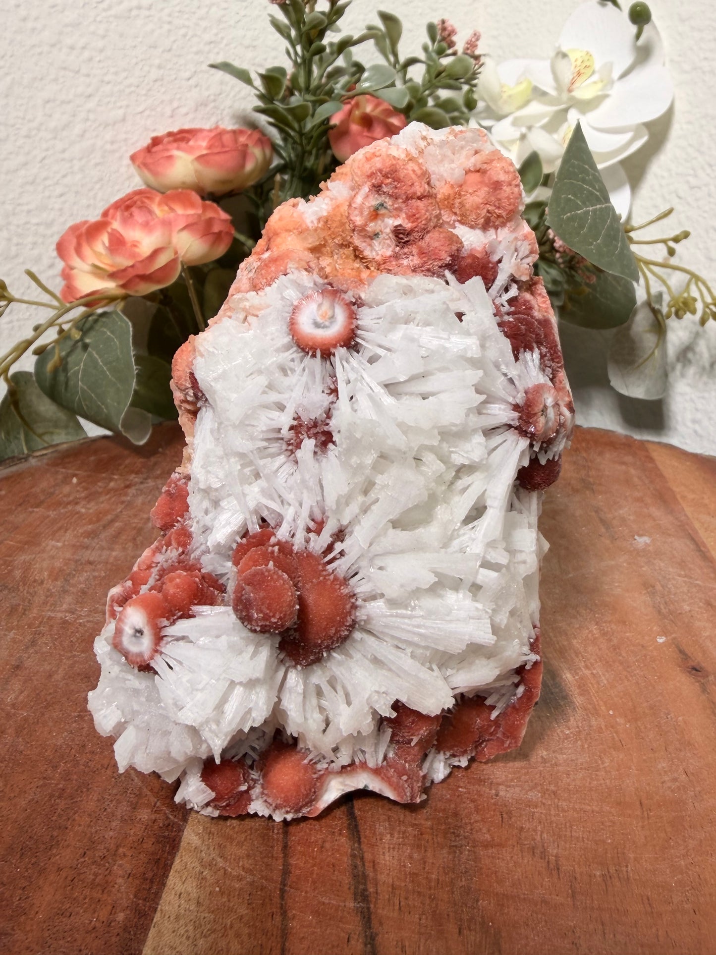 Red Thomsonite with Scolecite and Caclite 375b