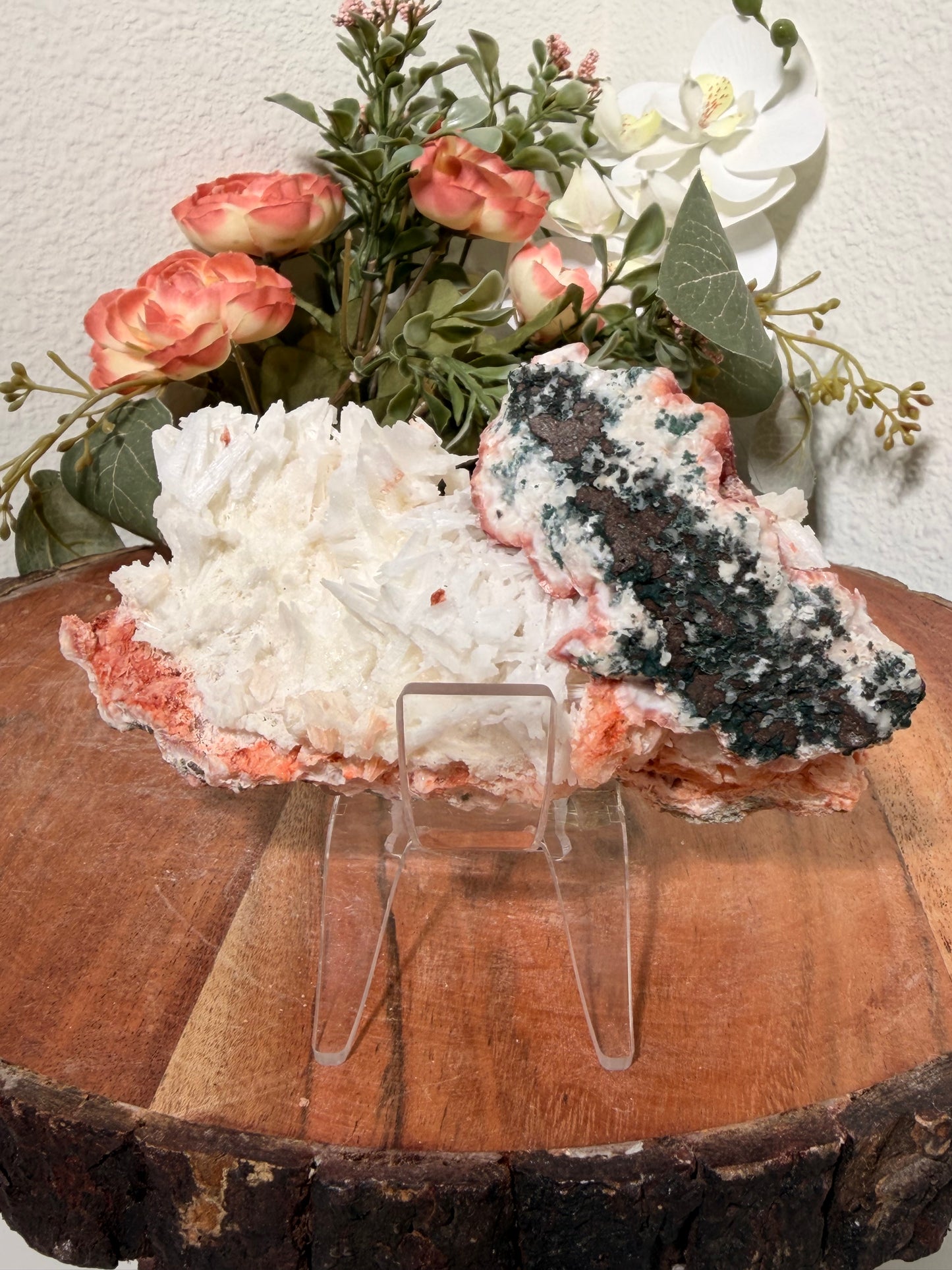 Red Thomsonite with Scolecite and Caclite 210