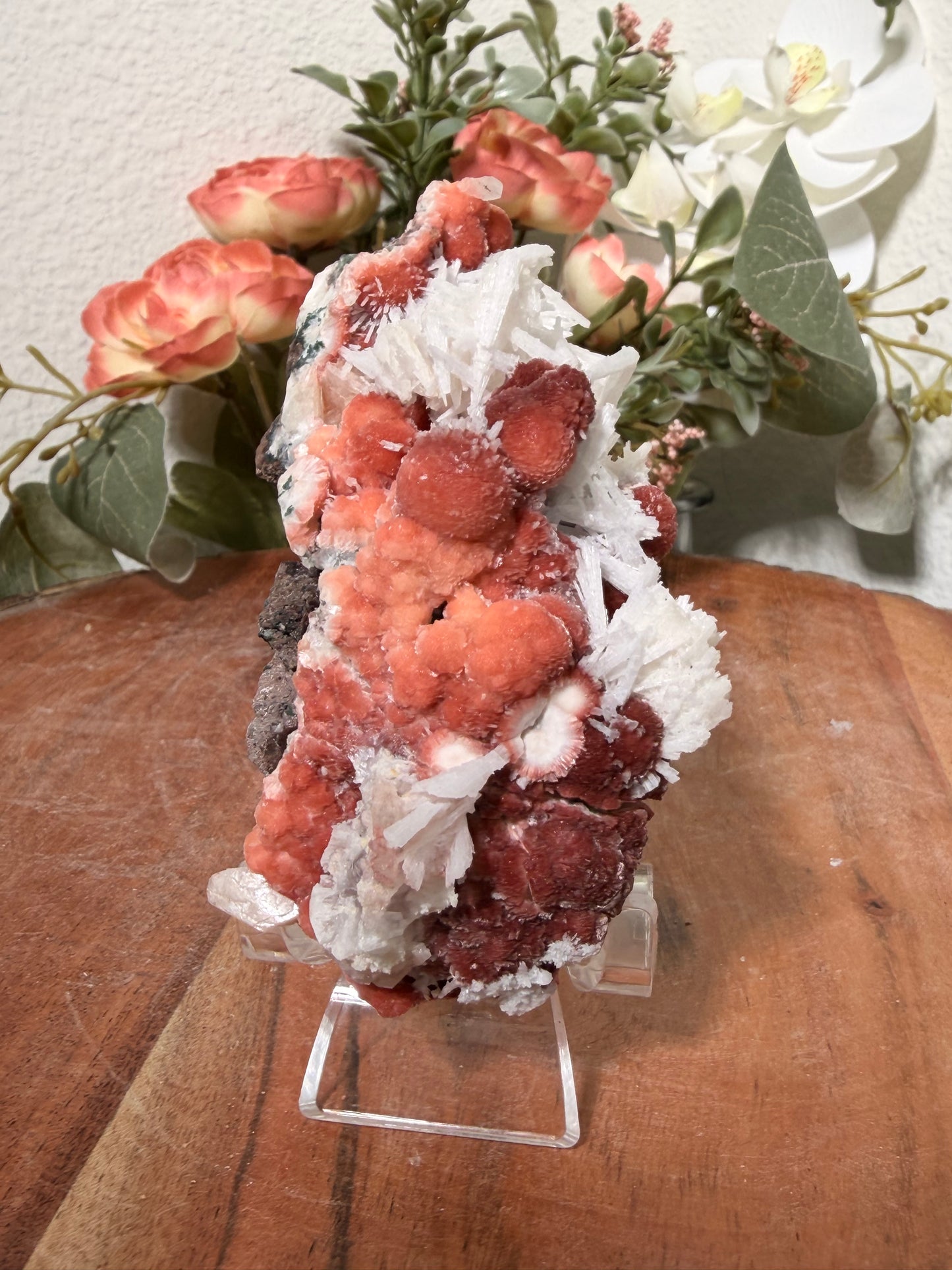 Red Thomsonite with Scolecite and Caclite 135a