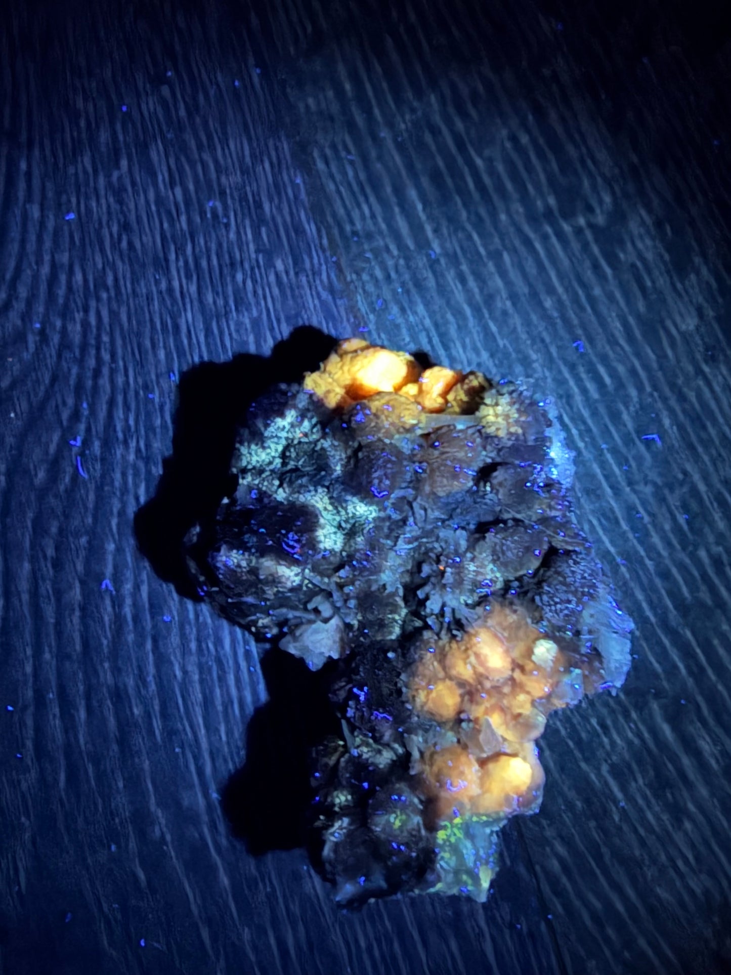 Red Thomsonite with Scolecite and Caclite 150