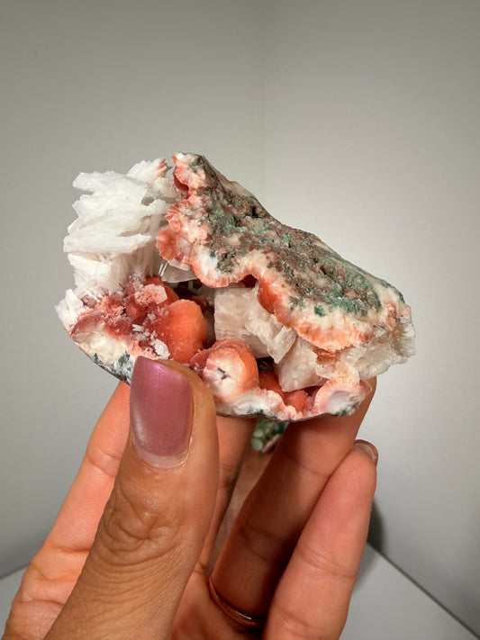 Red Thomsonite with Scolecite and Caclite 85b