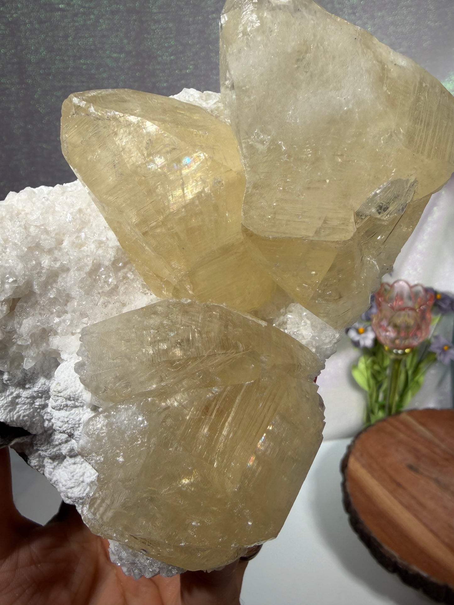 Dogtooth Calcite on Sugar Apophyllite