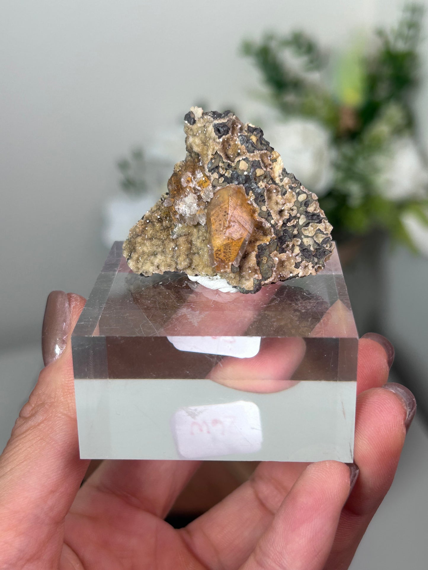 Dog Tooth Calcite with heulandite & chalcedony 9