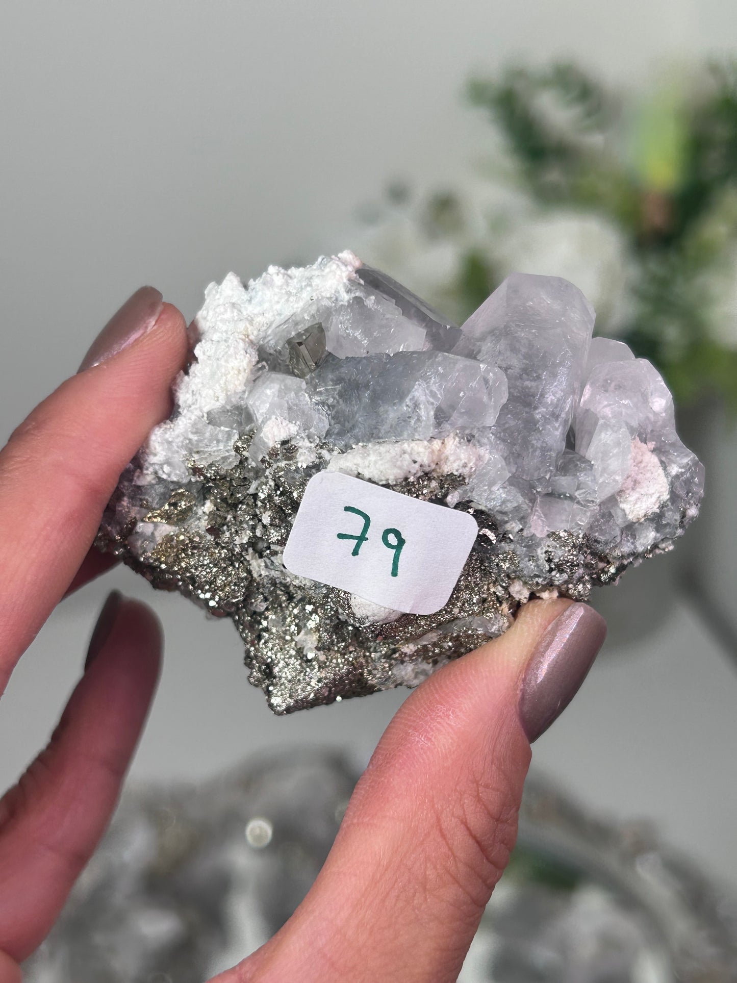 UV Reactive Calcite with Pyrite 79
