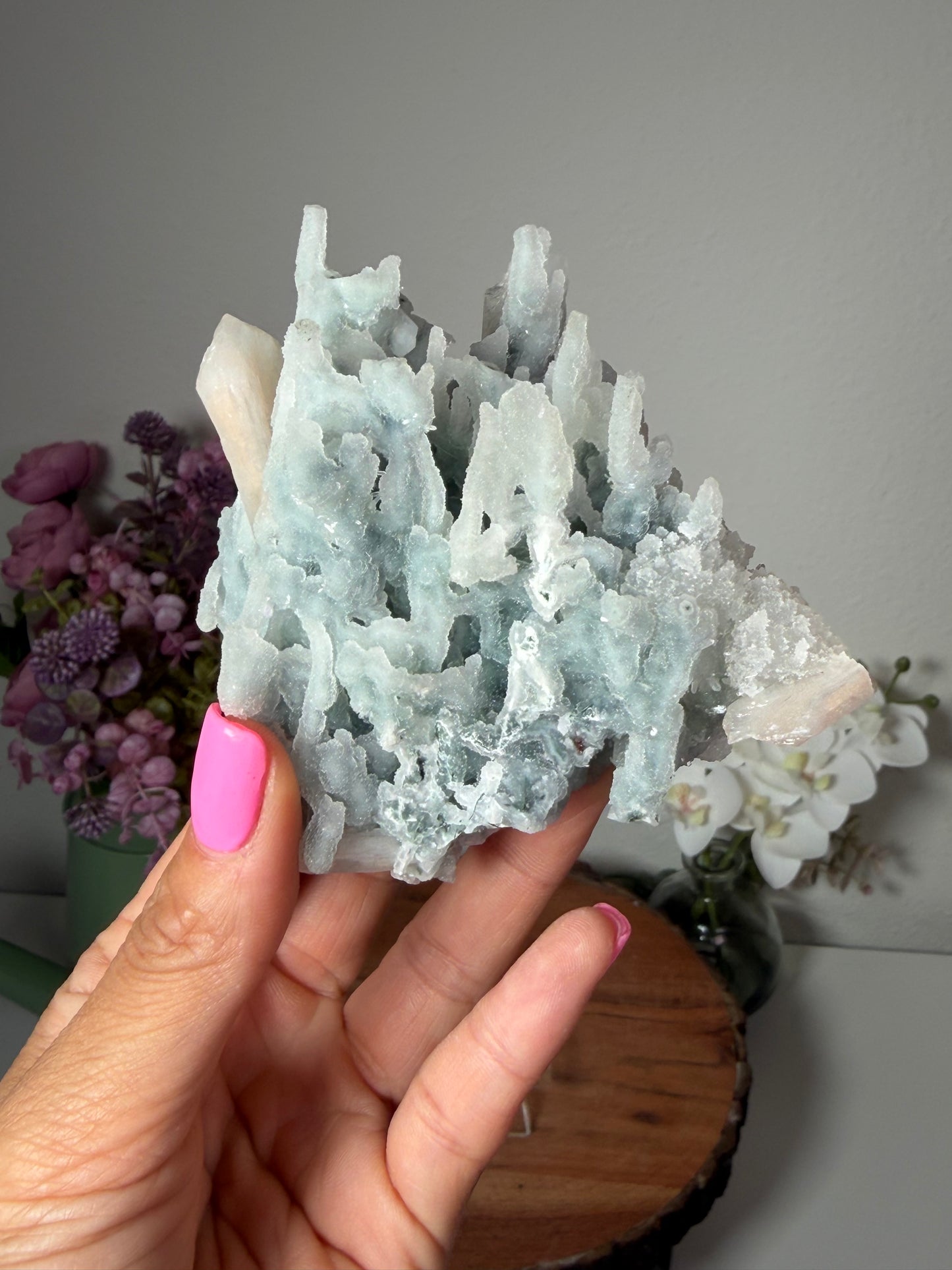 "Winter's Crown" Blue Chalcedony Stalactite with Heulandite, Stilbite, Prehnite 125