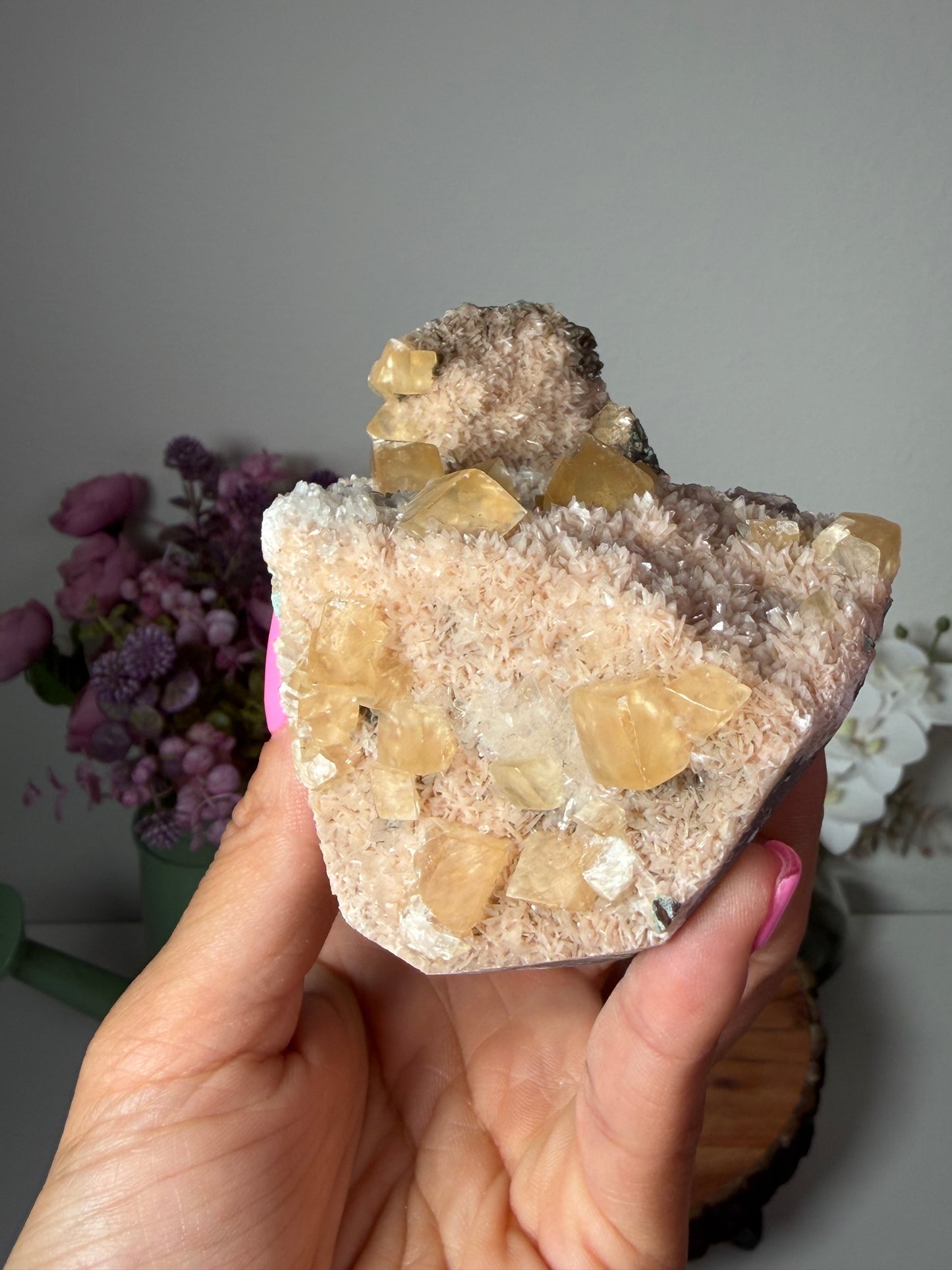 Honey Calcite on Micro Heulandite, India 82