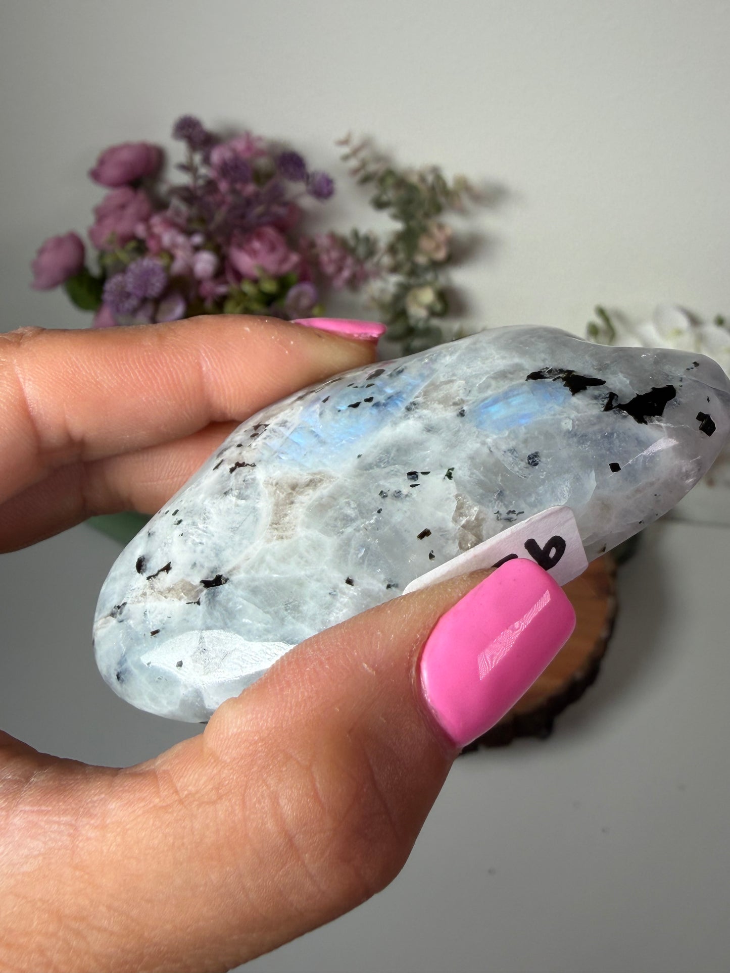Moonstone Cloud 22b