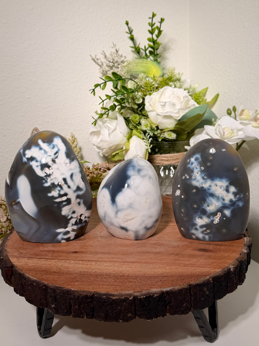 Orca Agate Freeform 44, 71