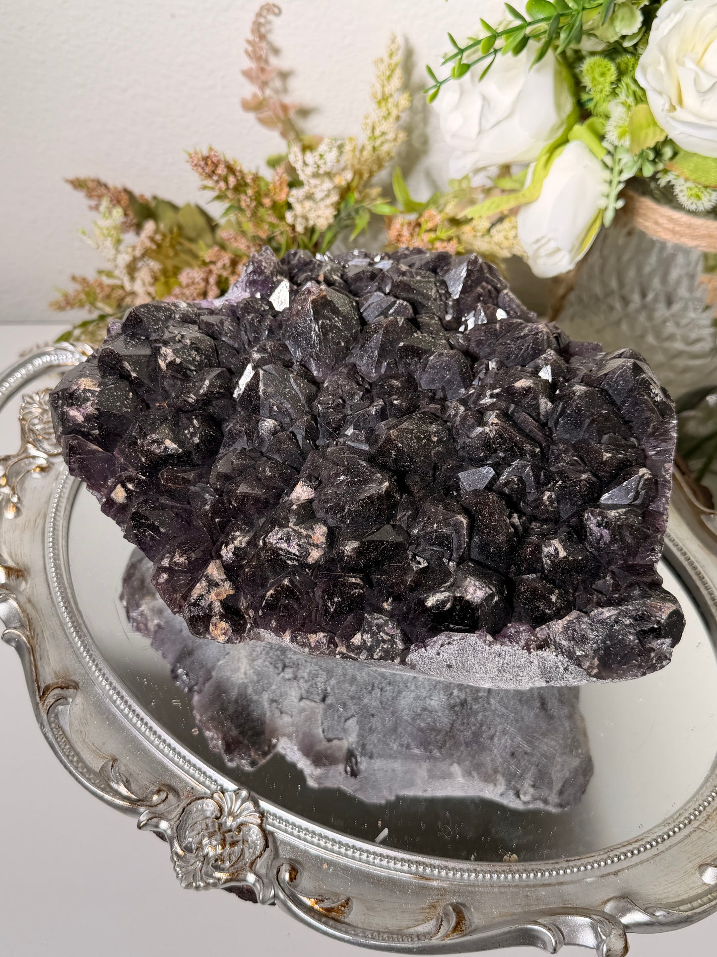 "Royal Jelly" Black Alien Amethyst 340