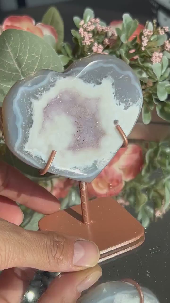 Druzy Agate Amethyst Heart with stand